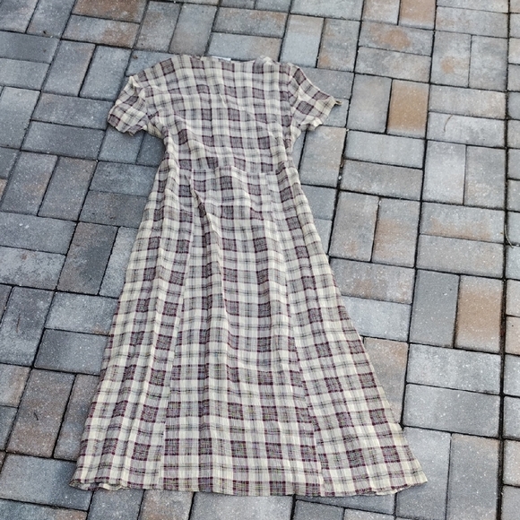 Scarlett Plaid Maxi Dress - Picture 7 of 11
